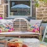 1 Bed In Oc-d32946 * Skipton