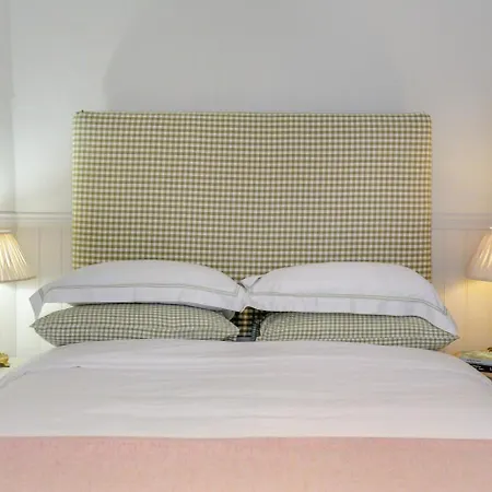 1 Bed In Oc-d32946 Holiday home *